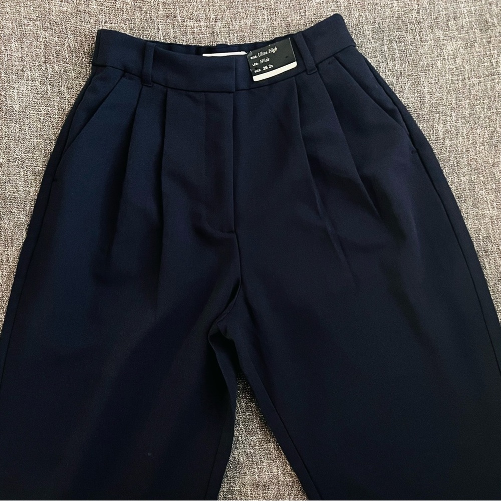 Abercrombie & Fitch Sloane Tailored Pants | Ultra High Rise Wide Leg | Navy 2S - Picture 9 of 13